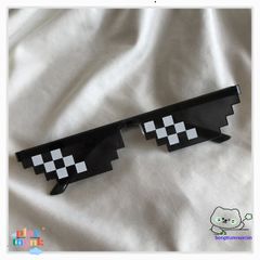 Kính Mắt Thug Life 6 Chấm Đầy Màu Sắc - Kính Mát Disco Thời Trang, Phong Cách Năng Động, Chống Chói UV400