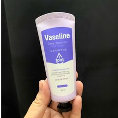 Kem Dưỡng Da Tay Vaseline Deep Moisture 60ml - Dưỡng ẩm sâu, làm mềm da và móng tay, thương hiệu Hàn Quốc