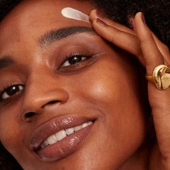 Kem Lót Dưỡng Ẩm Bobbi Brown Vitamin Enriched Face Base 15ml - Giúp Lớp Trang Điểm Hoàn Hảo, Dưỡng Ẩm Tối Đa, Chính Hãng Mỹ