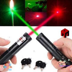 Đèn Pin Laser 303 Cao Cấp - Chiếu Xa 2 Km, Ánh Sáng Đỏ/Xanh, Chống Nước, Đèn Cho Giảng Dạy và Du Lịch, Bao Gồm Pin và Củ Sạc.