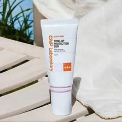 Kem Chống Nắng Cao Cấp CNP Laboratory Tone-Up Protection Sun SPF42/PA+++ 50ml - Bảo Vệ Da, Tăng Tông Rạng Rỡ, Chính Hãng