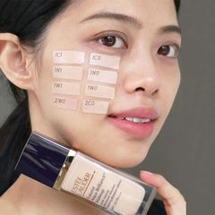 Kem Nền Estée Lauder Futurist Aqua Brilliance 30ml Màu 1W0 - Makeup Cấp Ẩm, Chống Nắng SPF 20/PA+++ Chính Hãng