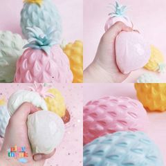 Quả Dứa Xoa Bóp Kawaii - Đồ Chơi Giải Tỏa Stress, Quà Tặng Hài Hước, Squeeze Toy Màu Sắc Tươi Sáng 11x8cm