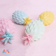 Quả Dứa Xoa Bóp Kawaii - Đồ Chơi Giải Tỏa Stress, Quà Tặng Hài Hước, Squeeze Toy Màu Sắc Tươi Sáng 11x8cm