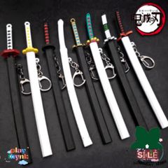 Móc Khóa Kiếm Katana Zoro Law One Piece 16cm - Phụ Kiện Anime Độc Đáo, Quà Tặng Đẹp và An Toàn Cho Fan Hâm Mộ