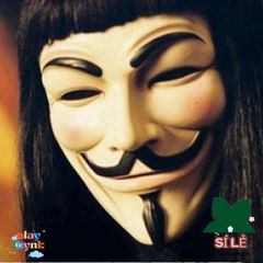 Mặt Nạ V for Vendetta Cosplay - Phụ Kiện Hóa Trang Độc Đáo Cho Tiệc Halloween, Bữa Tiệc Ẩn Danh, Thời Trang Hacker