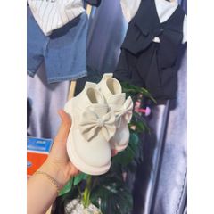 Giày Boot Nơ Bé Gái Size 25 - Giày Cao Cổ Thanh Lịch, Cá Tính & Nữ Tính, Chất Liệu Da Mềm Bền, Dễ Lau Chùi