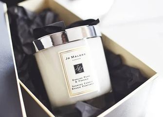 Nến Thơm Jo Malone English Pear & Freesia 200g - Sang Trọng, Hương Thơm Tự Nhiên, Làm Đẹp Không Gian Sống, Quà Tặng Đặc Biệt