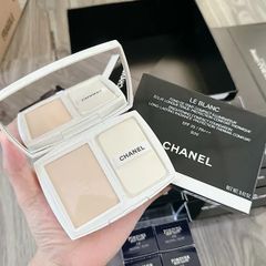 Phấn Phủ Kiềm Dầu Chanel Le Blanc Brightening Compact Foundation SPF 25/PA+++ Tone B20 - Phấn trang điểm cao cấp chống nắng hiệu quả