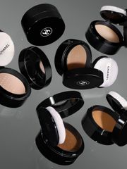 Phấn Phủ Chanel Poudre Universelle Libre Tone 10 - Phấn Trang Điểm Tự Nhiên Chính Hãng - Lớp Hoàn Hảo, Nhẹ Nhàng, Thoải Mái