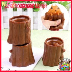 SÓC NÂU TRỐN TRONG GỐC CÂY Squishy Mochi - Đồ Chơi Thư Giãn Dễ Thương, Giải Tỏa Stress, Món Quà Tuyệt Vời Cho Trẻ Em Và Người Lớn