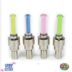 Đèn LED Van Xe MS88 - Phát Sáng Màu Khi Di Chuyển - Đèn Đẹp Cho Xe Đạp, Moto, Ô Tô - Không Thấm Nước, Kèm 3 Pin Cúc Áo