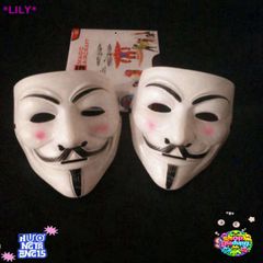 Mặt Nạ V Halloween - Phụ Kiện Hóa Trang Nguyên Bản Cho Tiệc Ma Quái Joker Masquerade - Độc Đáo và Thời Trang