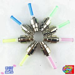 Đèn LED Văn Xe Xanh Đẹp Mắt - Thiết Bị Chiếu Sáng An Toàn Cho Xe Cầm Tay Trong Điều Kiện Ánh Sáng Thấp