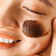 Tẩy Tế Bào Chết Da Mặt Cocoon 150ml - Chăm Sóc Da Tươi Mới Từ Cà Phê Đắk Lắk, Làm Sáng & Mềm Da Tự Nhiên