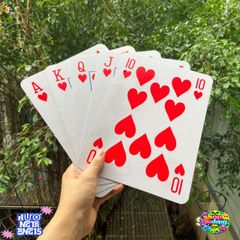 Bộ Bài Khổng Lồ A4 Trang Trí và Biểu Diễn Ảo Thuật - Sáng Tạo Độc Đáo Cho Không Gian Sống
