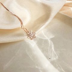 Dây Chuyền Hoa Tuyết Đính Đá Pha Lê Thời Trang - Vòng Cổ Thủy Tinh Thời Thượng, Phụ Kiện Sang Trọng, Tặng Cho Người Thân