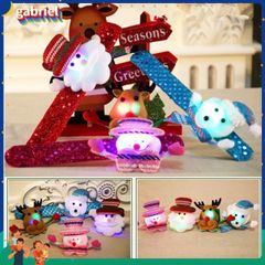 Set 12 Nhẫn Đeo Tay Phát Sáng Để Chơi - Đồ Chơi Giáng Sinh Sắc Màu Cho Trẻ Em - Quà Tặng Tích Cực và Vui Vẻ