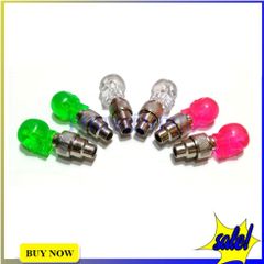 Đèn LED Hình Đầu Lâu Cho Xe Máy & Xe Đạp - Đèn Van Bánh Xe Màu Ngẫu Nhiên Tạo Hiệu Ứng Sáng Rực Rỡ Khi Di Chuyển