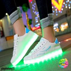 Giày LED Phát Sáng Hàn Quốc Lông Vũ 7 Màu Đổi Chế Độ - Giày Thể Thao Thời Trang Nam Nữ Mùa Xuân Hè