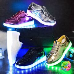 Giày Phát Sáng 7 Màu LED Kiểu Hàn Quốc Cho Nam Nữ - Giày Thời Trang Đi Party, Sự Kiện, Chống Nước, Có Dây Sạc