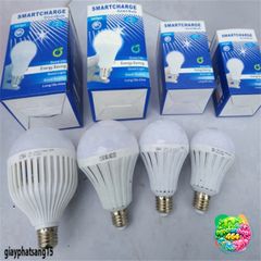 Đèn LED Chiếu Sáng 15W Chịu Nước Tự Động - Bóng Đèn Tích Điện Siêu Tiết Kiệm Điện, Sử Dụng Đến 5 Giờ Khi Mất Điện