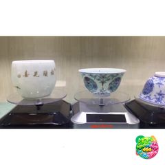 Bàn Xoay 360 Độ Trưng Bày Sản Phẩm - Đế Xoay Nhựa Mica Cao Cấp, Tiện Dụng và An Toàn, 3 Màu Sắc Thời Trang