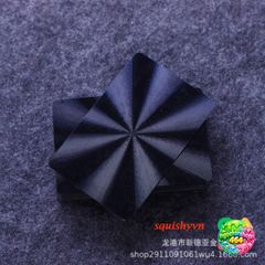 Bộ Bài Tây Cao Cấp Mạ Đen Vàng 24K Chống Thấm Nước - Bài Poker Nhựa PVC Độc Đáo cho Game Thủ và Ảo Thuật