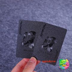 Bộ Bài Tây Cao Cấp Mạ Đen Vàng 24K Chống Thấm Nước - Bài Poker Nhựa PVC Độc Đáo cho Game Thủ và Ảo Thuật