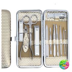 Bộ Dụng Cụ Chăm Sóc Cá Nhân 4 Món Cao Cấp - Bấm Móng, Kéo Cắt Lông Mũi, Nhíp Nhổ Lông, Dụng Cụ Lấy Ráy Tai