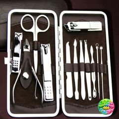Bộ Dụng Cụ Chăm Sóc Móng Tay 12 Món - Gồm Bấm Móng, Kéo Cắt Lông Mũi, Nhíp, Cây Móc Tai, An Toàn, Tiện Lợi, Thép Chống Gỉ