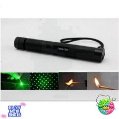 Đèn Pin Laser 303 Siêu Sáng LED 5000mW - Tia Sáng Xanh 532nm, Ứng Dụng Du Lịch, Giảng Dạy và Chỉ Định Tín Hiệu