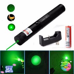 Bút Laser Đèn Laze 303 - Chiếu Sáng Cực Sáng Xanh/Đỏ, Tầm Xa 3km, Pin Sạc Miễn Phí, Phụ Kiện Thuyết Trình