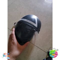 Mặt Nạ Cosplay Squid Game - Mặt Nạ Lính Bệt Halloween Độc Đáo Cho Người Lớn Và Trẻ Em - Phụ Kiện Thời Trang Hóa Trang