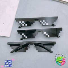 Kính Mắt Thug Life 6 Chấm Nhiều Màu Phong Cách Minecraft - Phụ Kiện Cool Cho Gamer Cá Tính