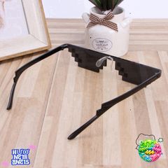 Kính Râm Pixel Đen Thug - Kính Đồ Chơi Hài Hước Cho Game Thủ và Meme Enthusiasts, Phong Cách 