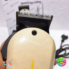 Tông Đơ Cắt Tóc Cao Cấp ChaoBa 808 - Thiết Kế Gọn Nhẹ, Động Cơ Mạnh Mẽ 10W, Sử Dụng Cho Salon và Gia Đình