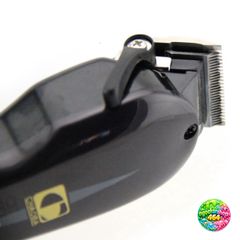 Tông Đơ Cắt Tóc Chuyên Nghiệp Chaoba Nâu CH-808 Chính Hãng - Dụng Cụ Lý Tưởng Cho Salon Tóc