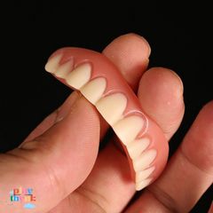 Răng Giả Silicon Dán Hàm Trên và Dưới - Nụ Cười Tỏa Sáng, An Toàn và Dễ Dàng Sử Dụng