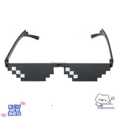 Kính Mát Pixelated Unisex Thời Trang - Điểm Nhấn Phong Cách cho Game Thủ và Fan Meme