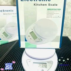 Cân Điện Tử B05 - Độ Chính Xác 1g-5kg, Pin AAA Miễn Phí - Cân Sức Khỏe Đáng Tin Cậy Cho Mọi Gia Đình