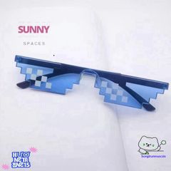 Kính Mát Retro Robot Pixel - Phong Cách Vui Nhộn Dành Cho Sinh Nhật và Cosplay - Quà Tặng Độc Đáo Cho Game Thủ