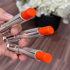 Son Dưỡng Dior Addict Lip Glow 017 Ultra Coral - Son Dưỡng Màu Cam San Hô Tươi Tắn, Dưỡng Ẩm Tối Đa Cho Đôi Môi Ẩm Mượt