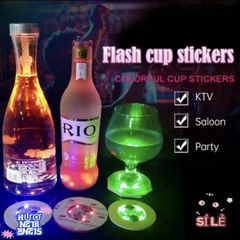 Đèn LED Phát Sáng Coaster Nhấp Nháy - Đế Lót Ly Thủy Tinh Nhiều Màu Sắc Cho Tiệc Tùng và Dịp Đặc Biệt
