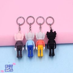 Móc Khóa Nghệ Thuật KAWS Độc Đáo - Phụ Kiện Thời Trang Nhiều Màu, Quà Tặng Độc Lạ Cho Người Yêu Nghệ Sĩ