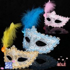 Mặt nạ hóa trang nữ PVC lông vũ Halloween - Phụ kiện tiệc Giáng sinh phong cách công chúa, dễ dùng cho mọi lứa tuổi