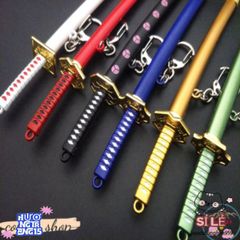 Móc Khóa Katana Kim Loại Zoro Law One Piece 16cm - Quà Tặng Độc Đáo Cho Fan Anime Nhật Bản, Thiết Kế Sang Trọng