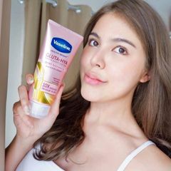 Sữa Dưỡng Thể Sáng Da Vaseline Gluta HYA Serum 10X - Giúp Làm Sáng, Cấp Ẩm và Mờ Thâm Sạm, Phù Hợp Mọi Loại Da, Chính Hãng
