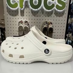 Giày Sục Crocs Classic Clog Đen Kem Trắng - Dép Sandal Quai Hậu Thời Trang, Siêu êm Dành Cho Nam Nữ, Phong Cách Trẻ Trung