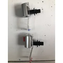 Bộ 2 Vòi Nóng Lạnh TOSHIBA Chất Liệu Nhựa An Toàn - Thay Thế Model RWF - W1669BV, W1664TV, W1664RTV Chính Hãng